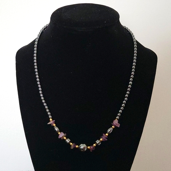 Vintage Amethyst and Hematite Beaded Necklace - Picture 5 of 8